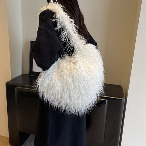 Plush Armpit Shoulder Bags Winter Large Capacity Personalized Heart Bag Women's Luxury Handbags High Quality Valentine's Day Gift - Believe Grace 